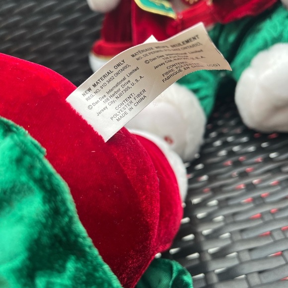 Set of 2 Walmart Dan Dee 2006 Christmas Snowflake Teddy Bear Boy Girl White Red - Picture 2 of 3